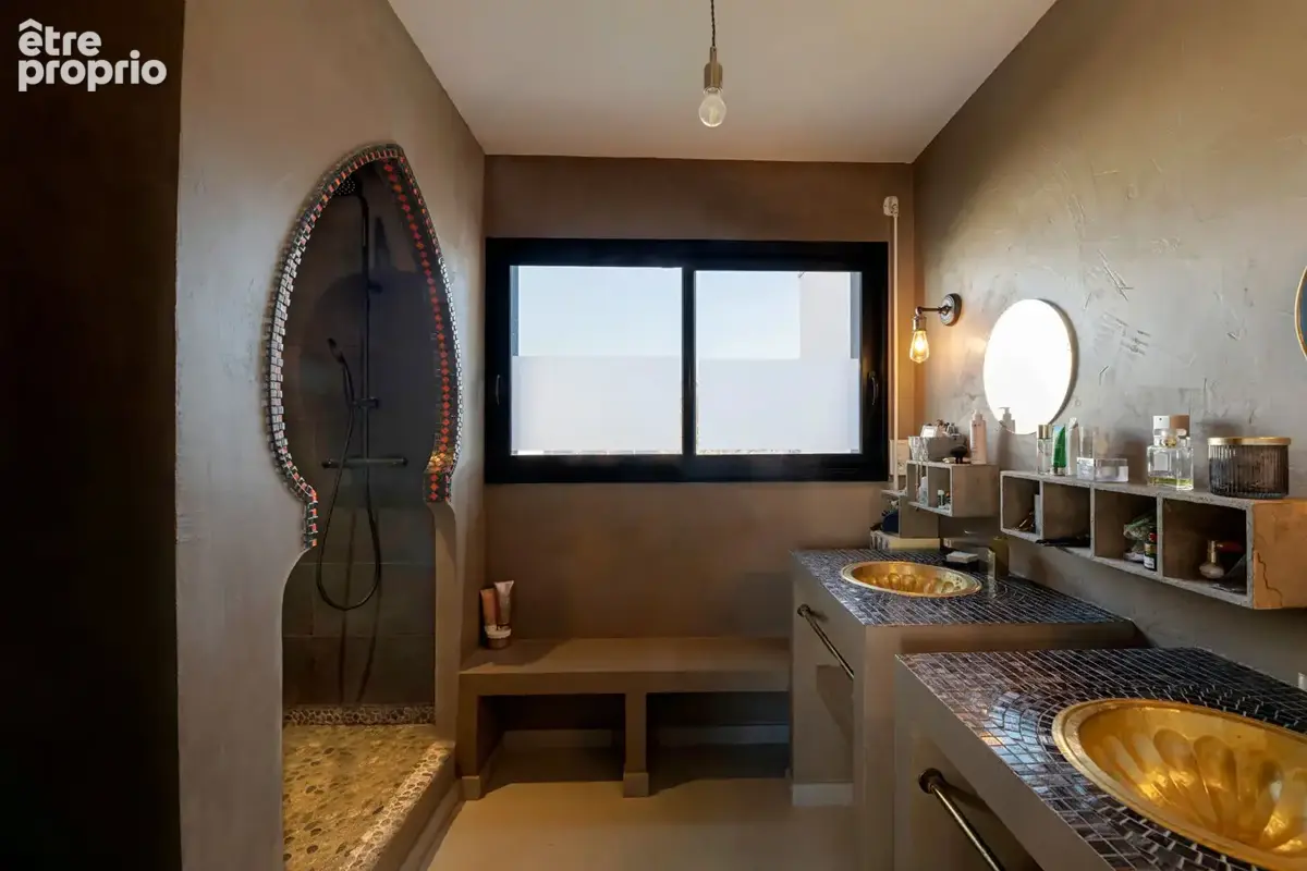 A VENDRE - Agence GIBOIRE - EXCLUSIVITÉ - Maison d'architecte d'environ 182 m² - Rennes - Quartier Patton La Bellangerais - Métr - photo 6