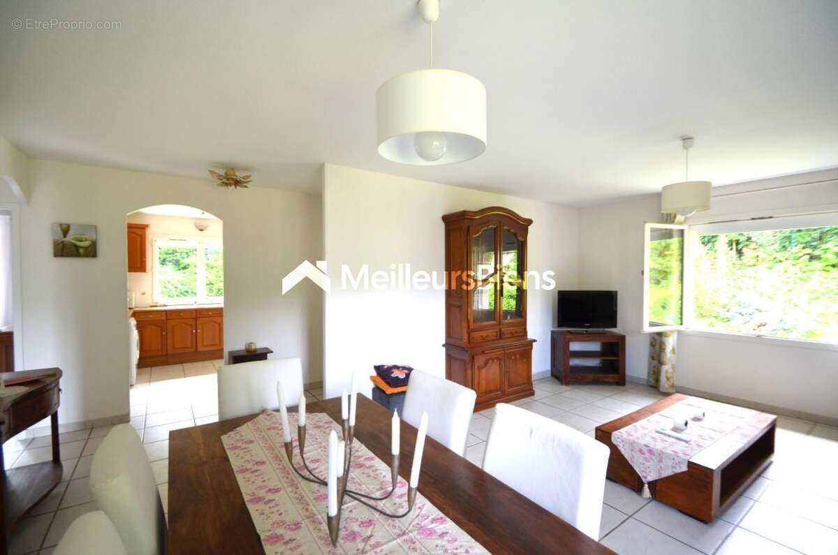 Maison à ROCHETAILLEE-SUR-SAONE