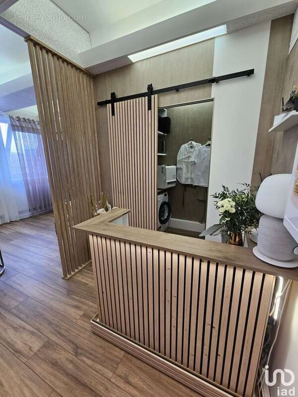 Photo 7 - Commerce à MARLY-LE-ROI