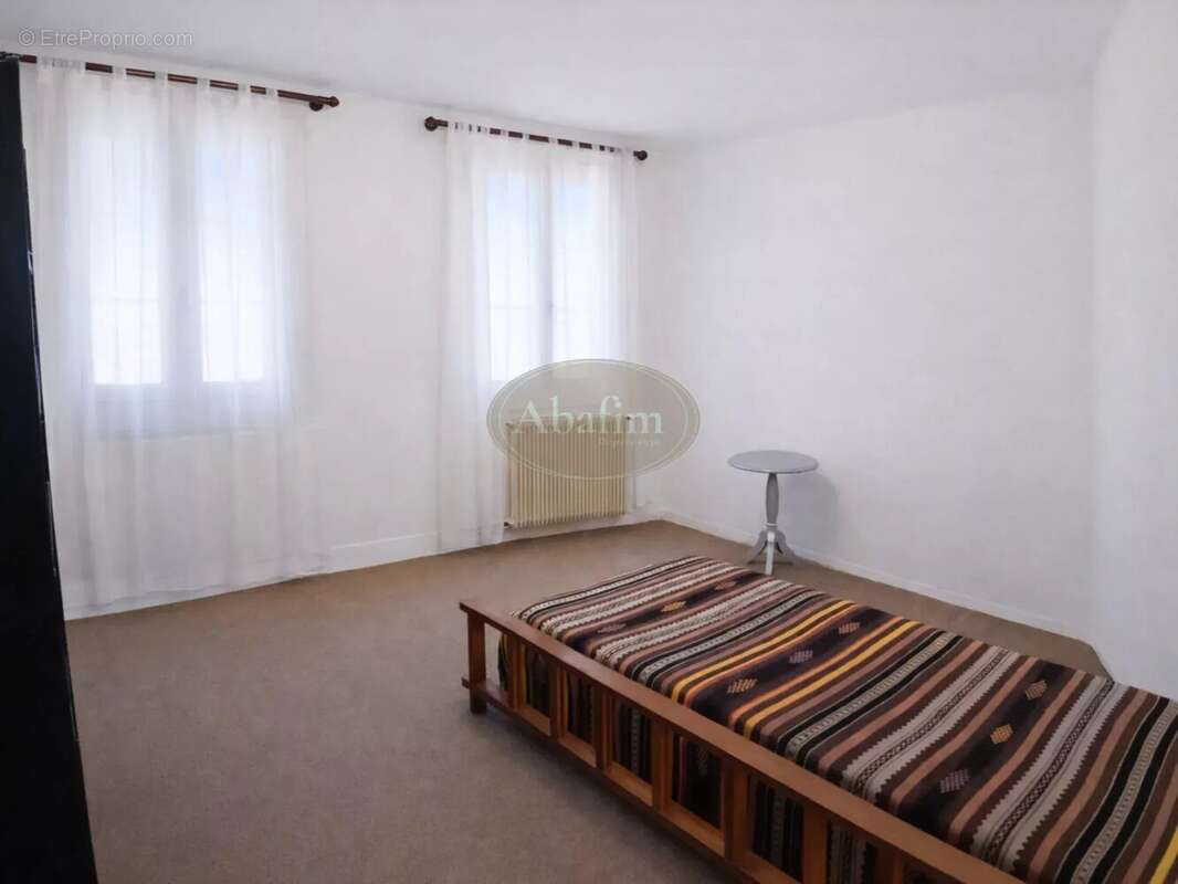 Maison à OLORON-SAINTE-MARIE