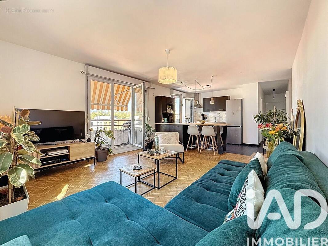Photo 1 - Appartement à LYON-9E