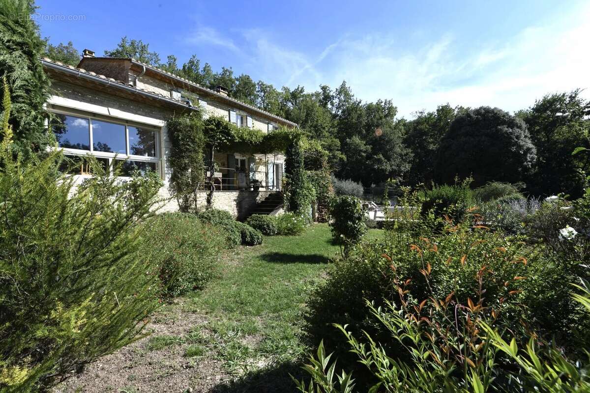 Maison à UZES