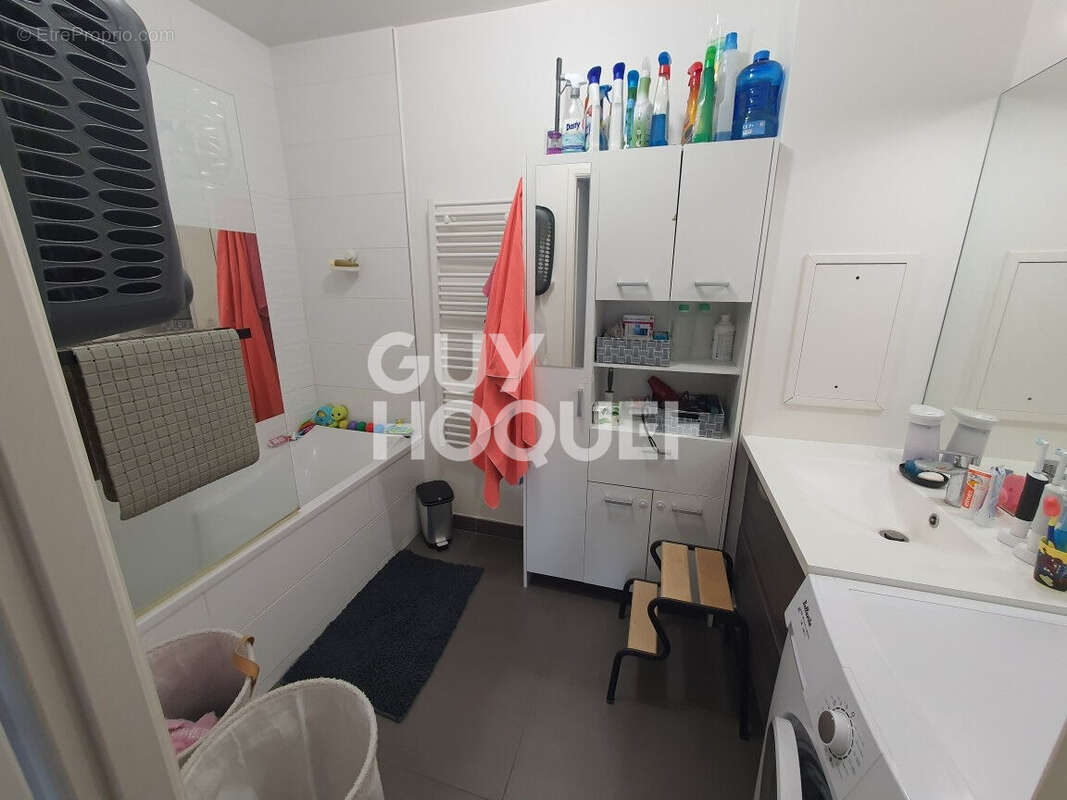 Appartement à ROSNY-SOUS-BOIS