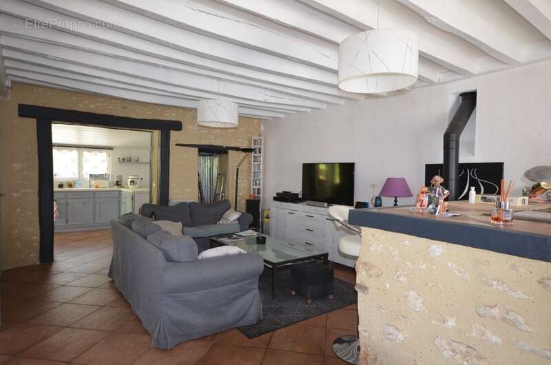 Maison à LES MARETS