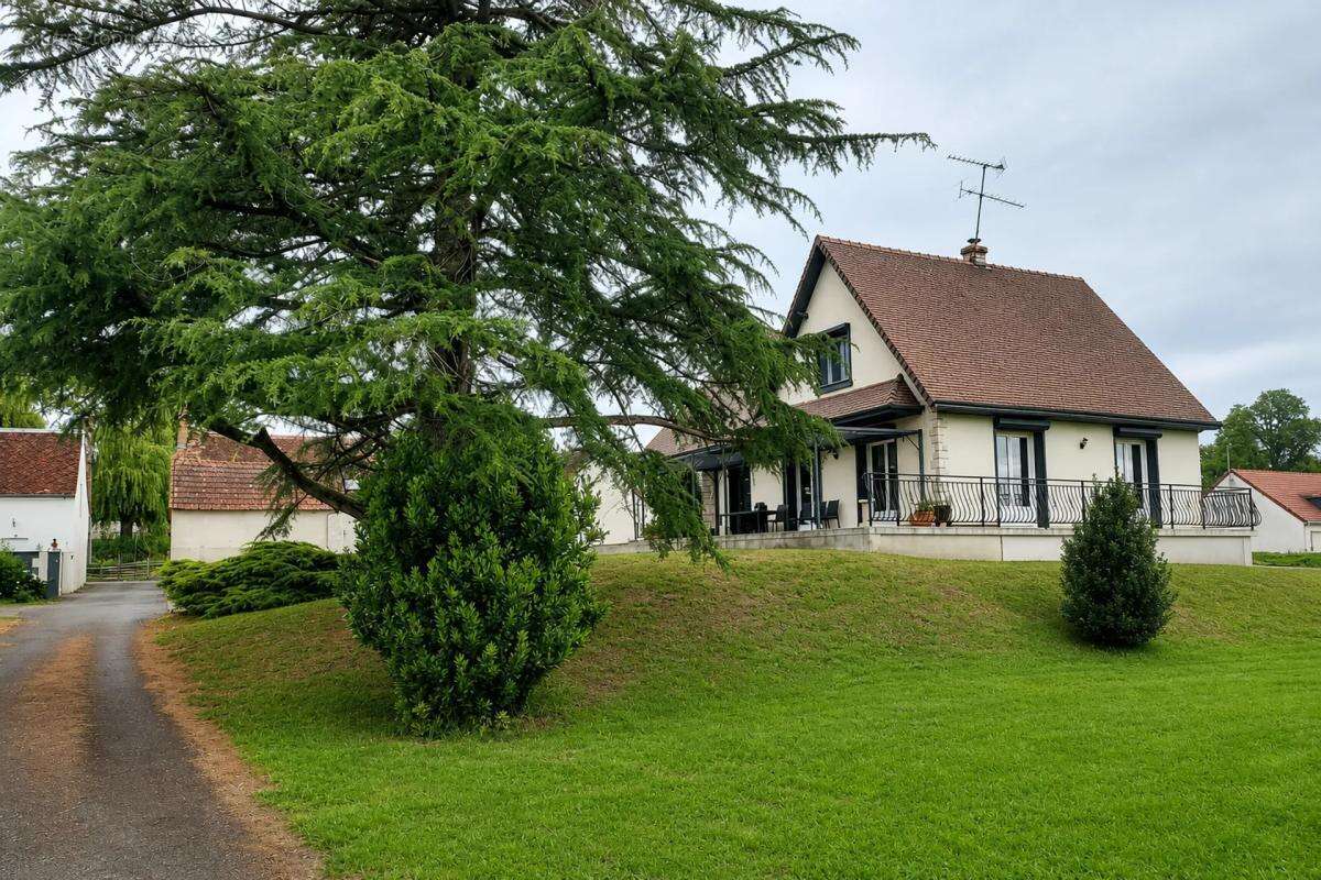 Maison de 7 pièces de 172 m² à Selles-sur-Cher - photo 13