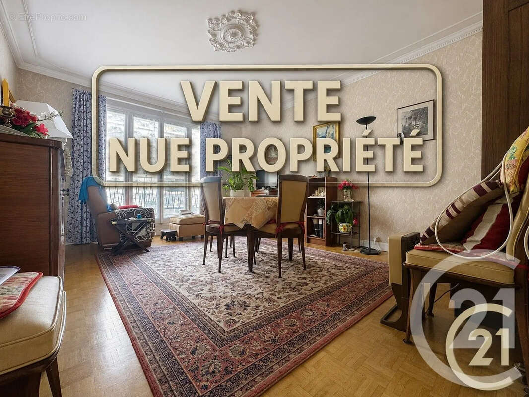 Appartement à PARIS-11E
