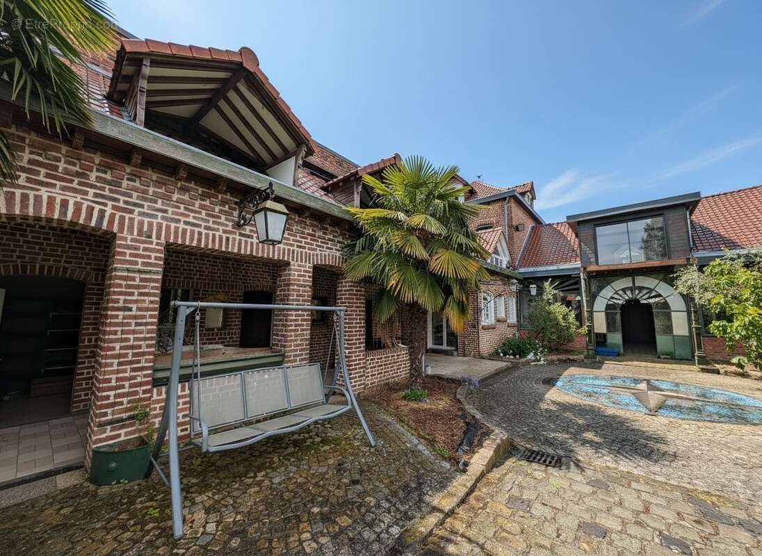 Maison à WAMBRECHIES