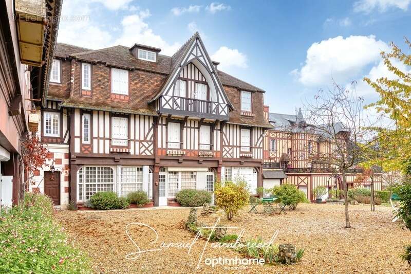 Appartement à TROUVILLE-SUR-MER
