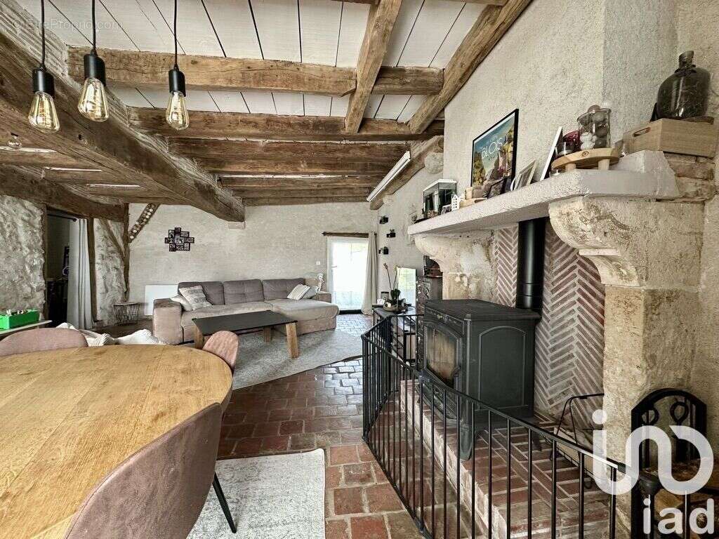 Photo 6 - Maison à CELLETTES