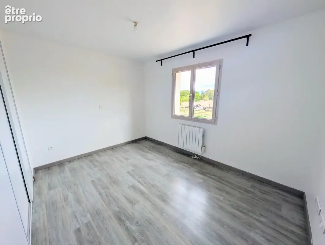 Achat Maison T6 149m2 avec garage et 4 chambres sur grand terrain - photo 13