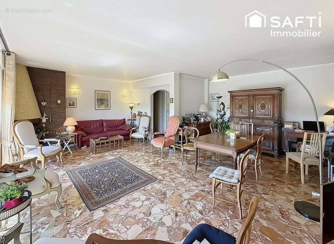 Photo 6 - Maison à FREJUS