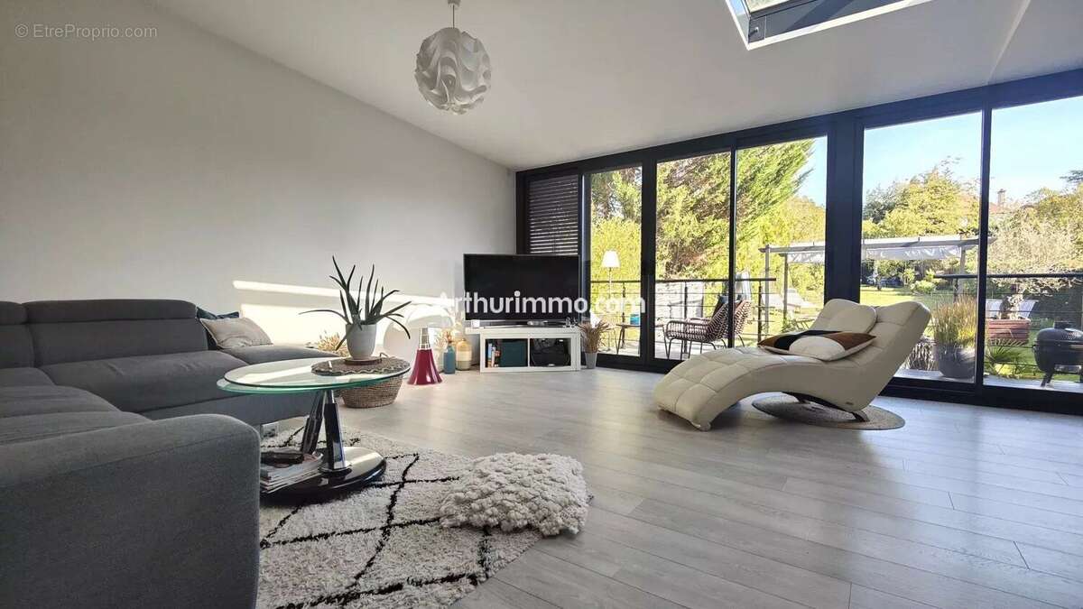 Maison à SUCY-EN-BRIE