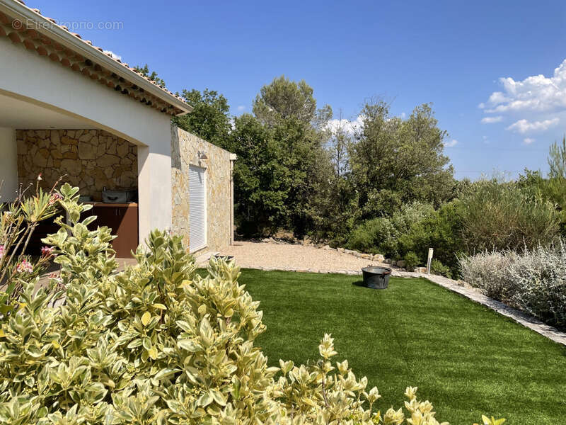 Maison à vendre 5 pièces OLLIERES (83) - photo 16