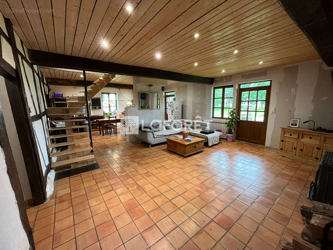 Maison à LOUHANS