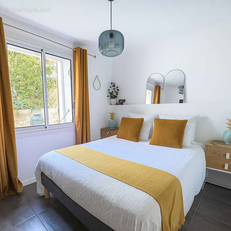 Maison à SAUSSET-LES-PINS