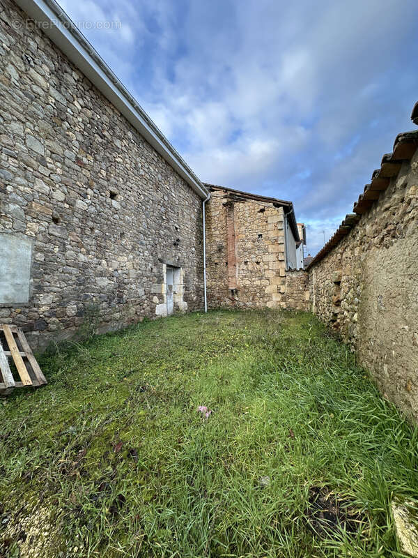 Maison à CHENAUD