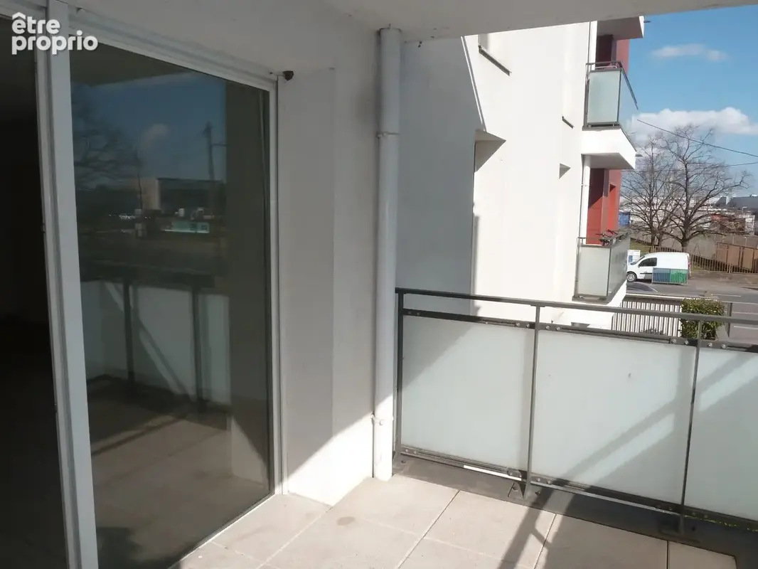 Appartement 2 pièces 43 m² à vendre à Bron (69500) - photo 3