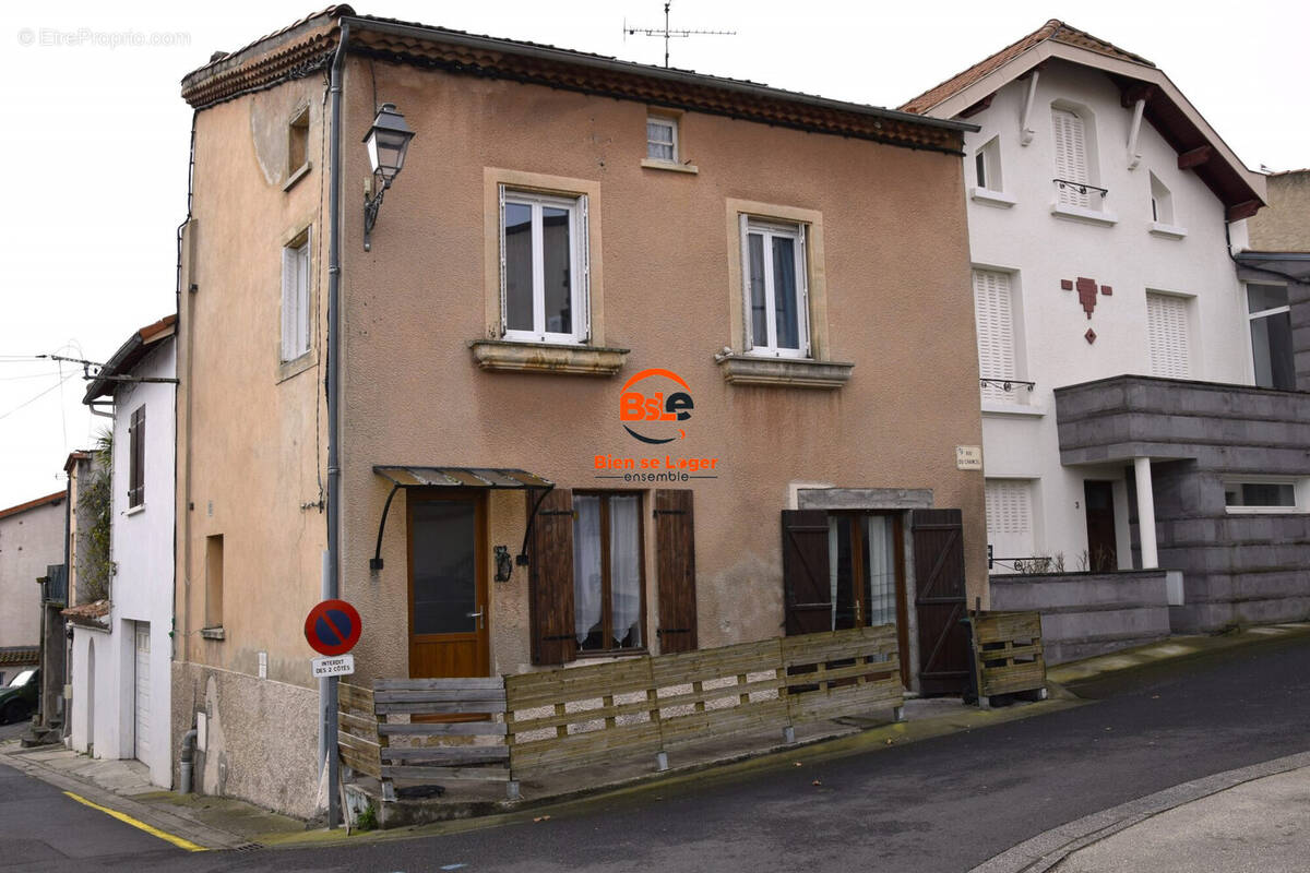 Maison à ORCET