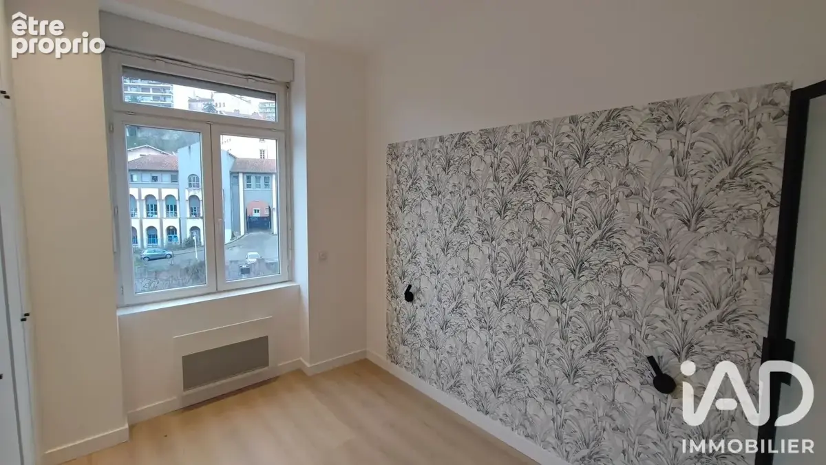 Photo 1 - Appartement à CALUIRE-ET-CUIRE