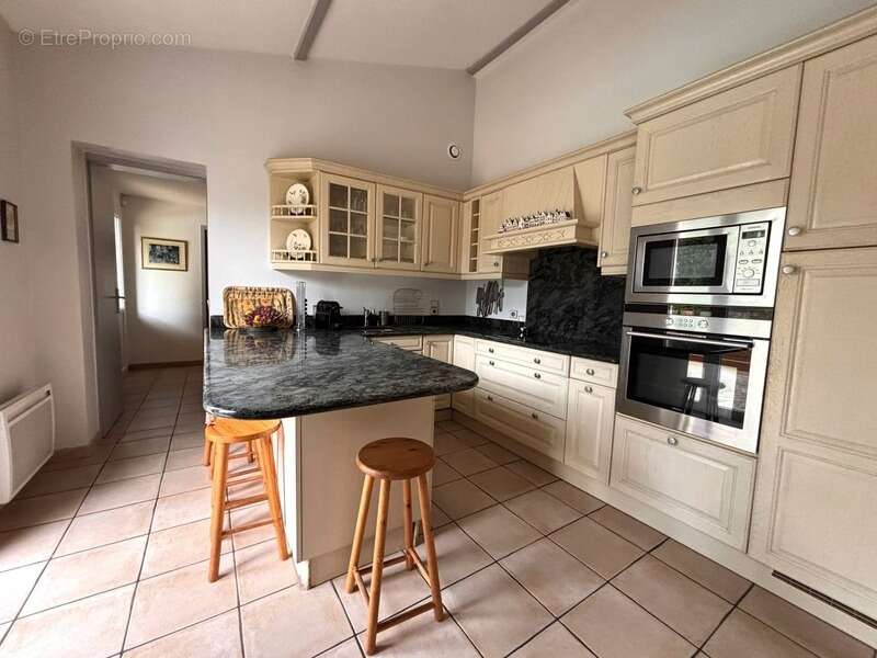 Maison à BARBAZAN-DEBAT