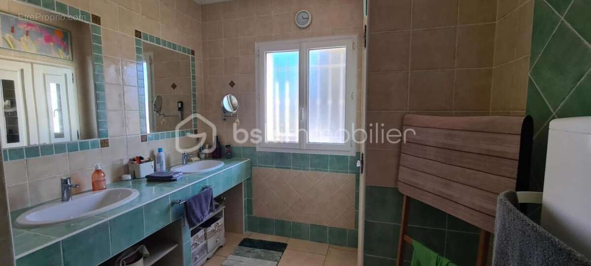 Maison à SAINT-THEODORIT