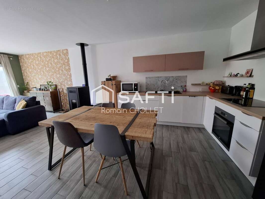 Photo 3 - Maison à ANGLIERS