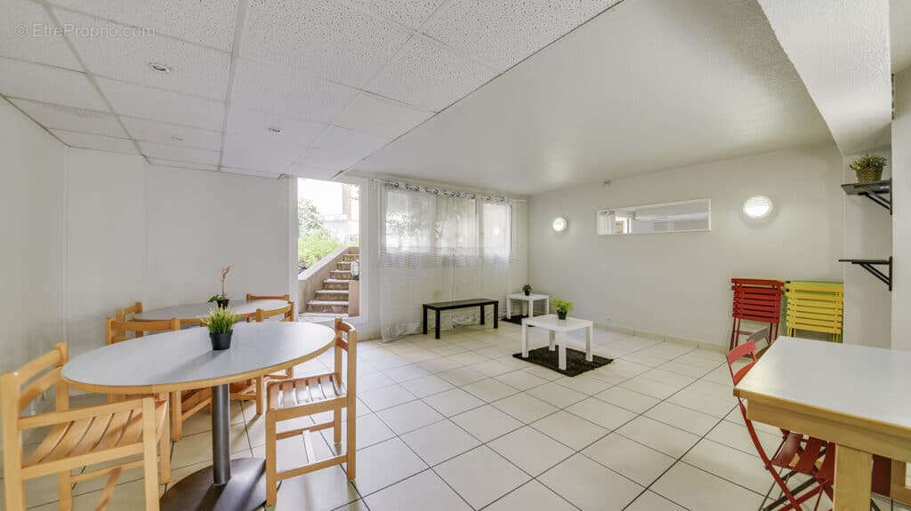 Appartement à PIERRE-BENITE