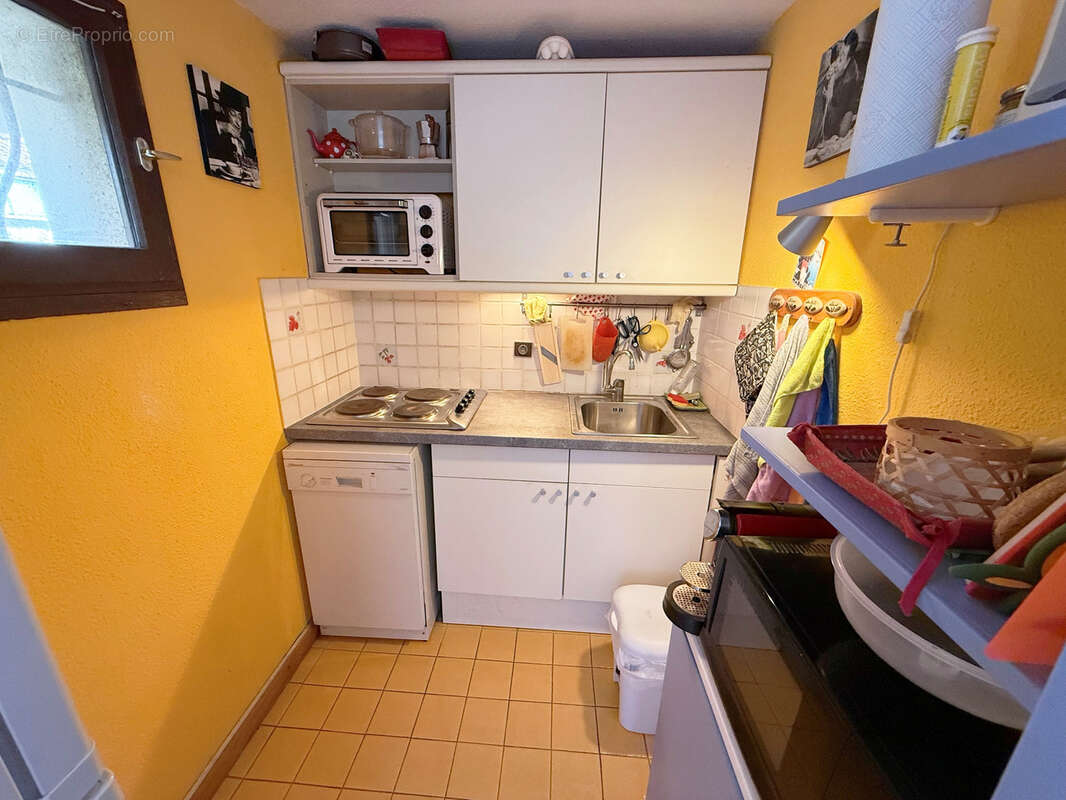 Appartement à ROQUEBRUNE-SUR-ARGENS