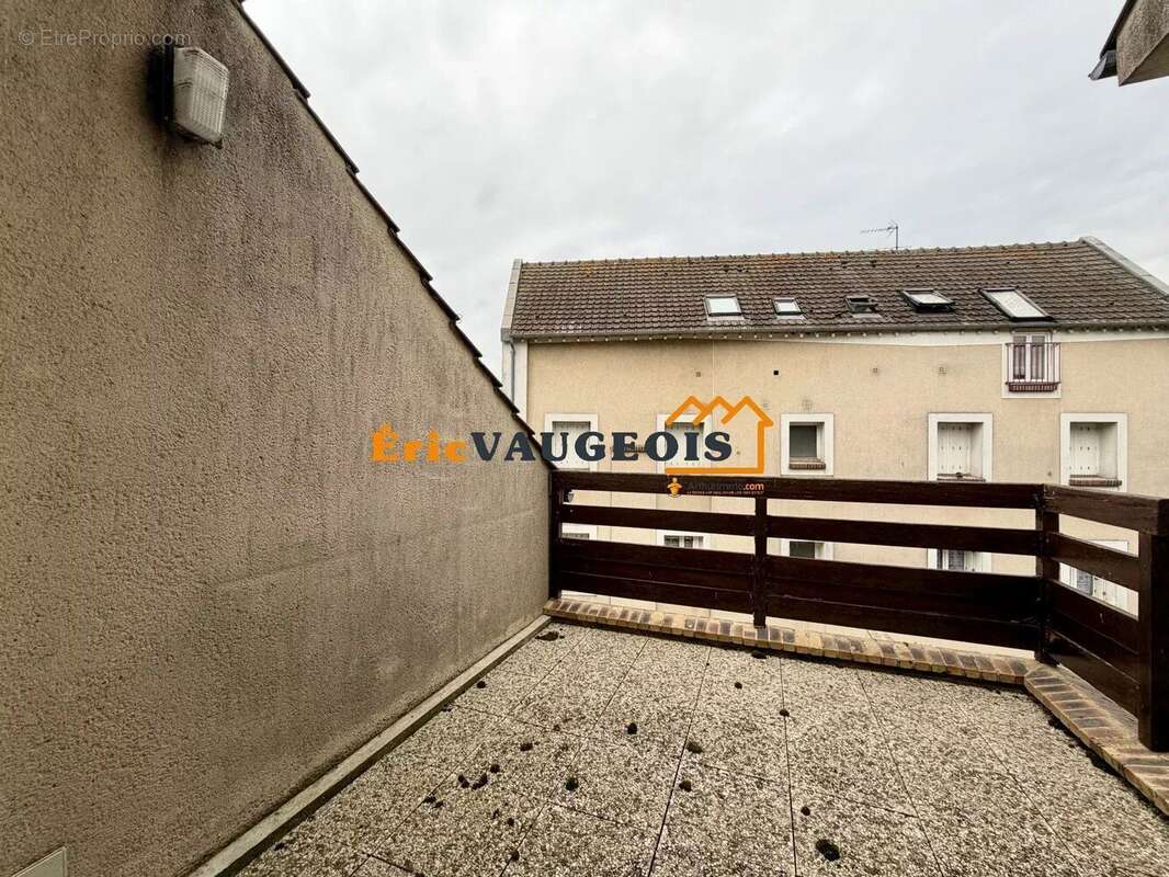 Appartement à COULOMMIERS