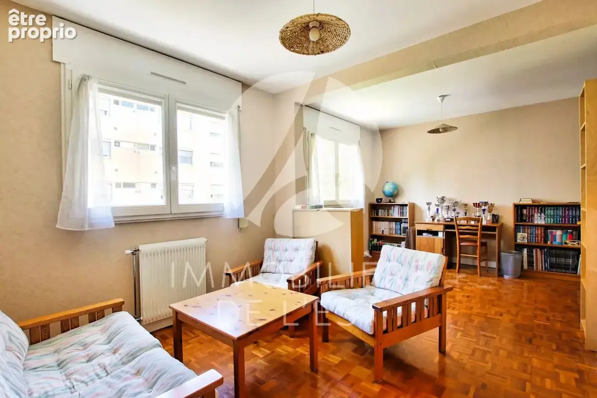T1 bis - monplaisir - 38m² - photo 2