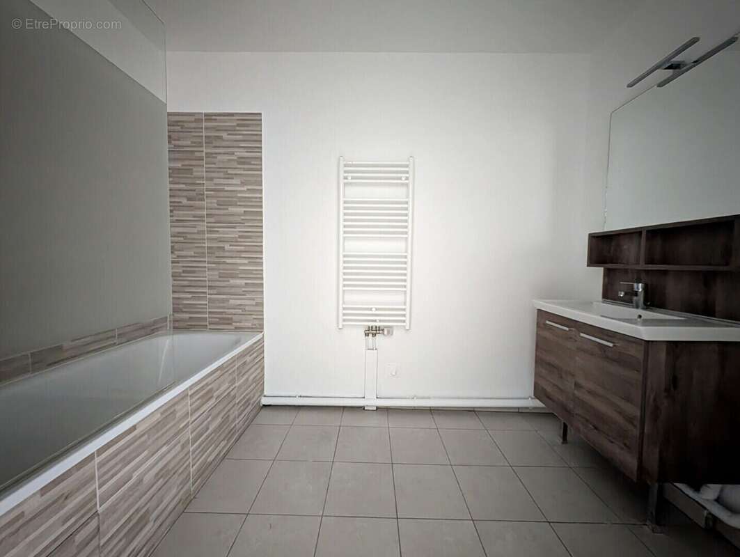 Appartement à BEZONS