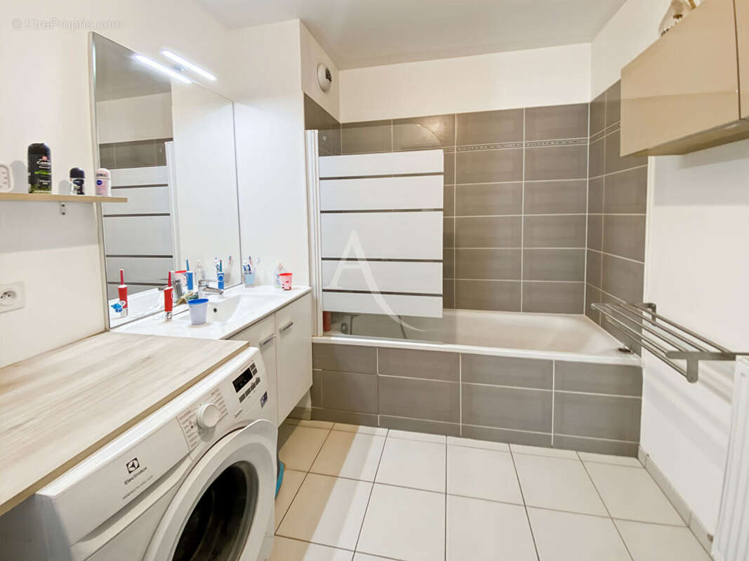 Appartement à JOUY-LE-MOUTIER