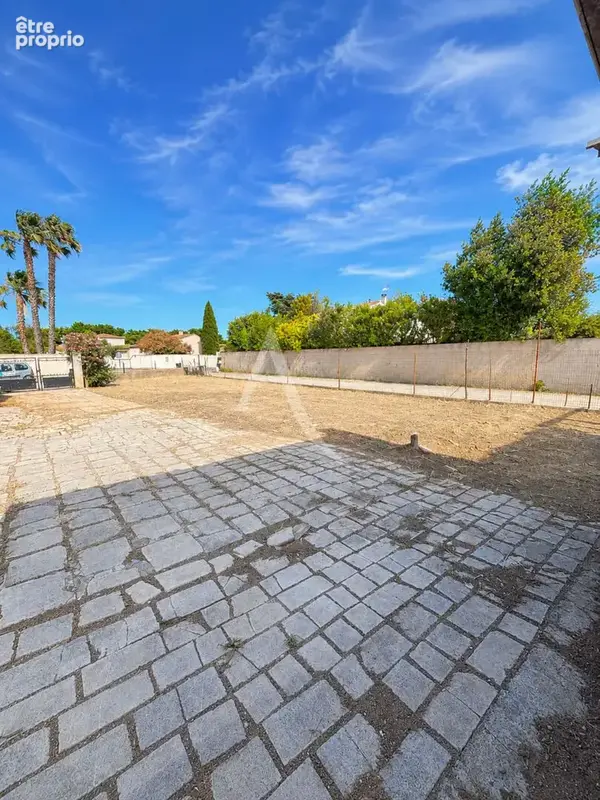 A vendre le cailar terrain constructiblede 430 m² - photo 2