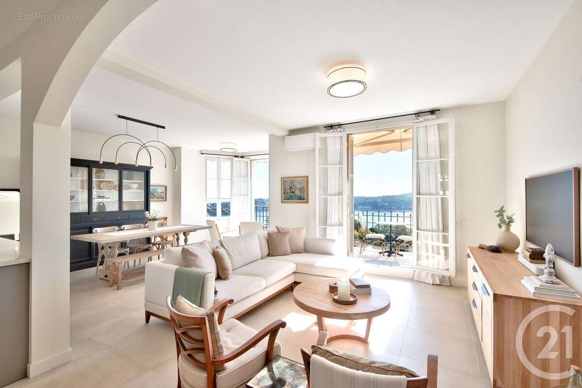 Appartement à VILLEFRANCHE-SUR-MER