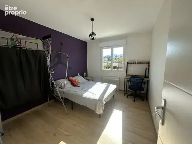 Maison récente à vendre à ANNONAY avec 6 chambres, garage et terrain attenant - photo 19