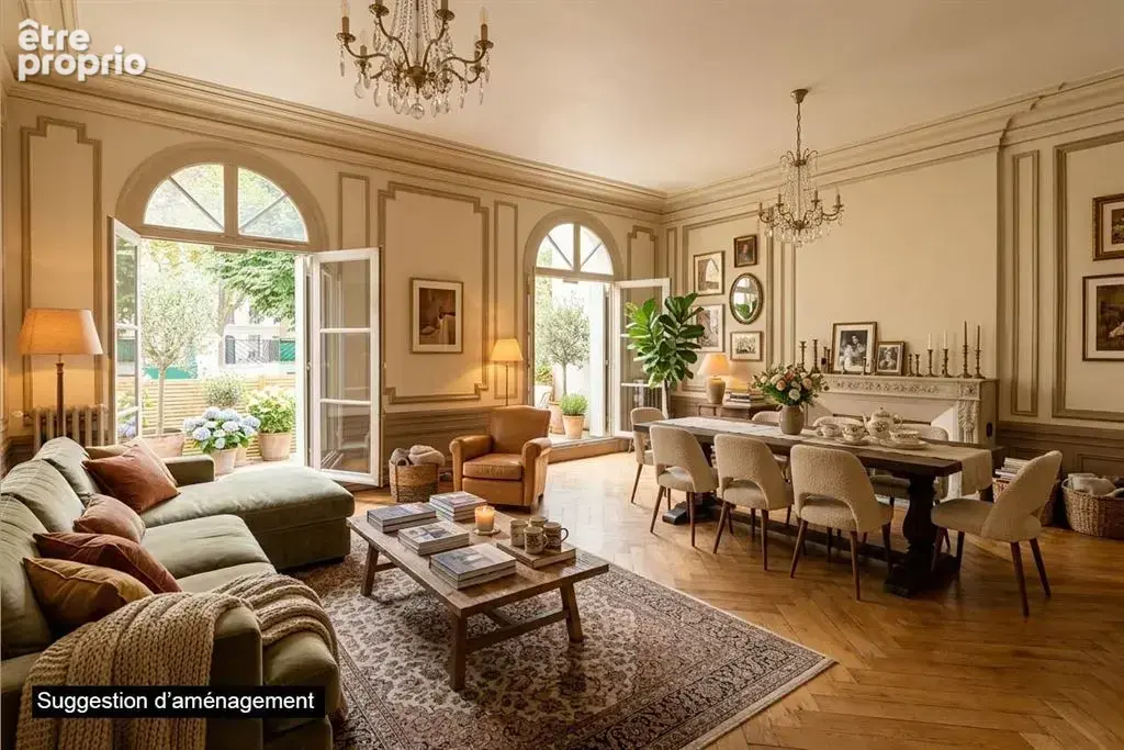 Tours (37000), Indre-et-Loire – Maison rénovée de 330 m², 6 chambres, jardin et 2 parkings - photo 2