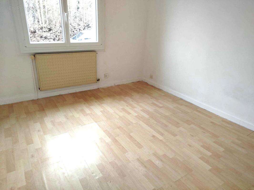 Maison à SEGLIEN