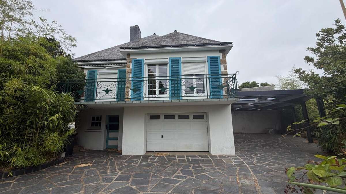 Maison traditionnelle Bretonne hyper centre de PLOUGUENAST - photo 2