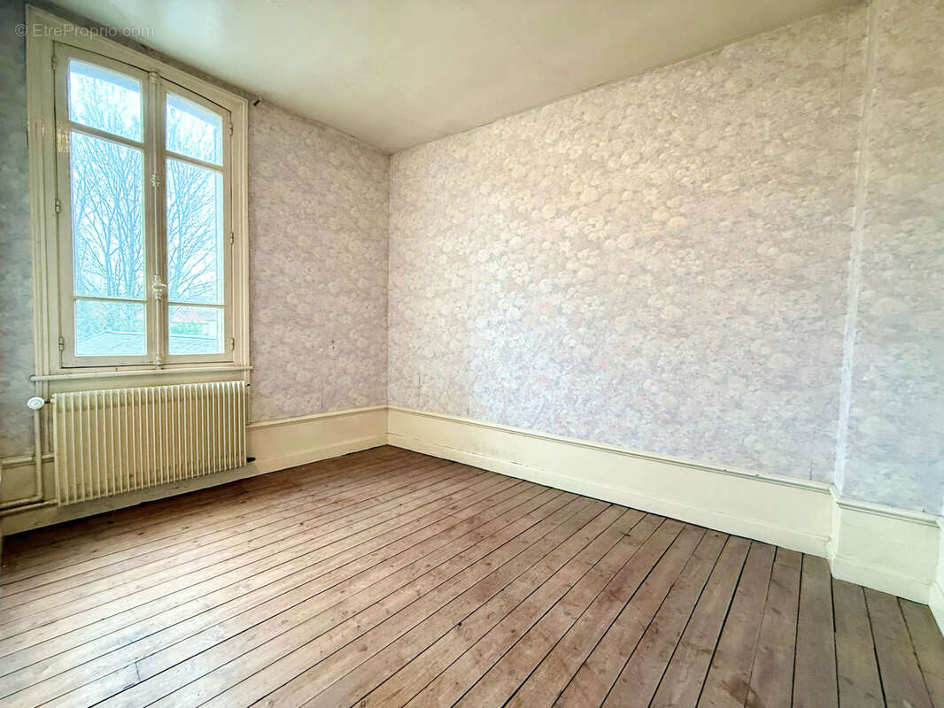 Maison à MONTDIDIER