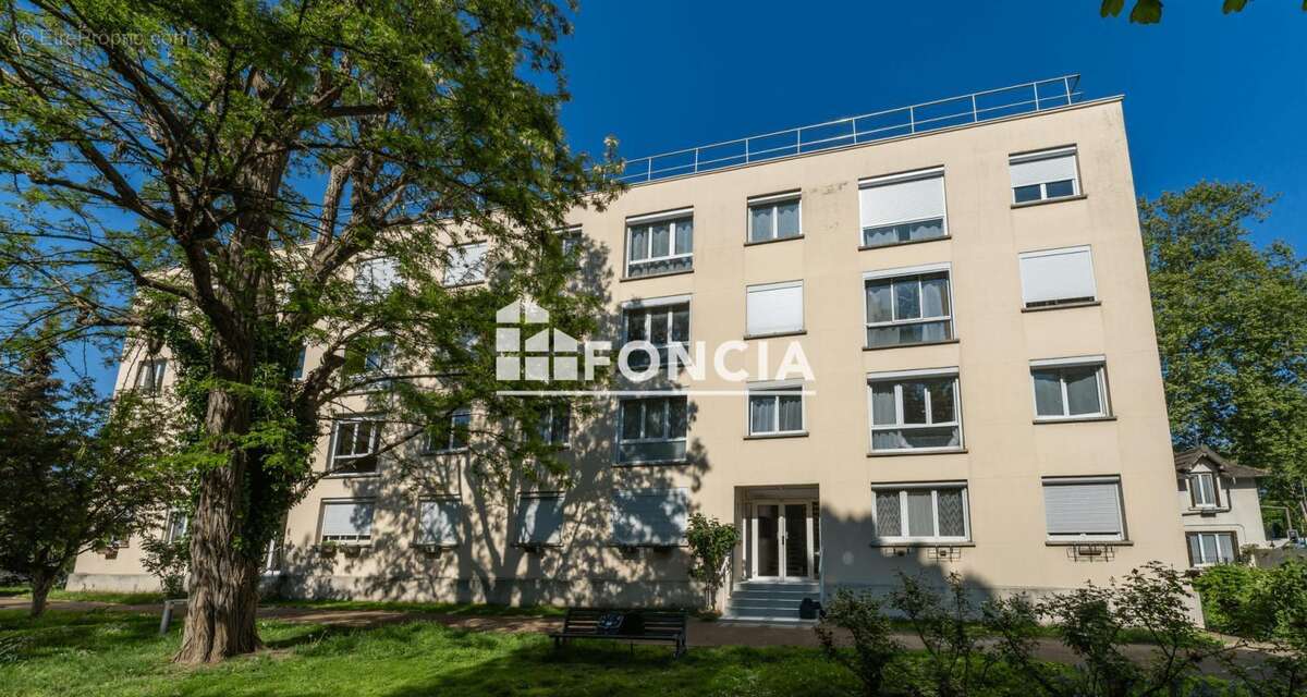 Appartement à RUEIL-MALMAISON