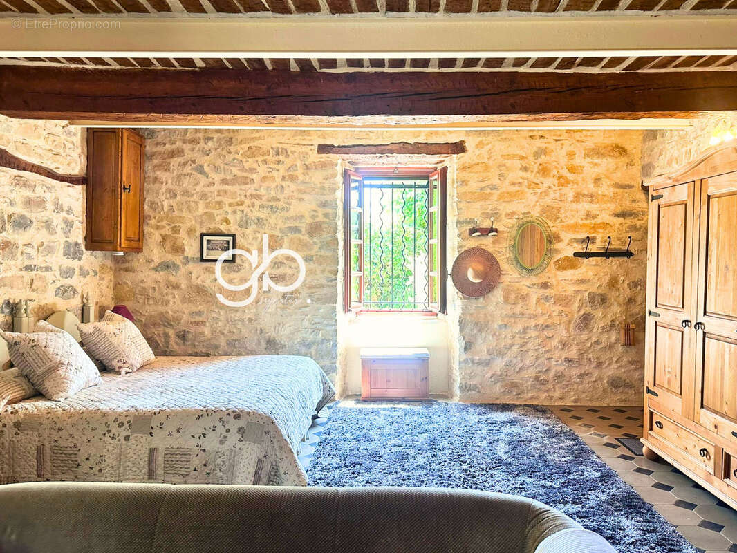 Mas de prestige du xvie siècle   vue panoramique sur les cévennes   7 chambres   piscine chauffée   ascenseur - photo 13