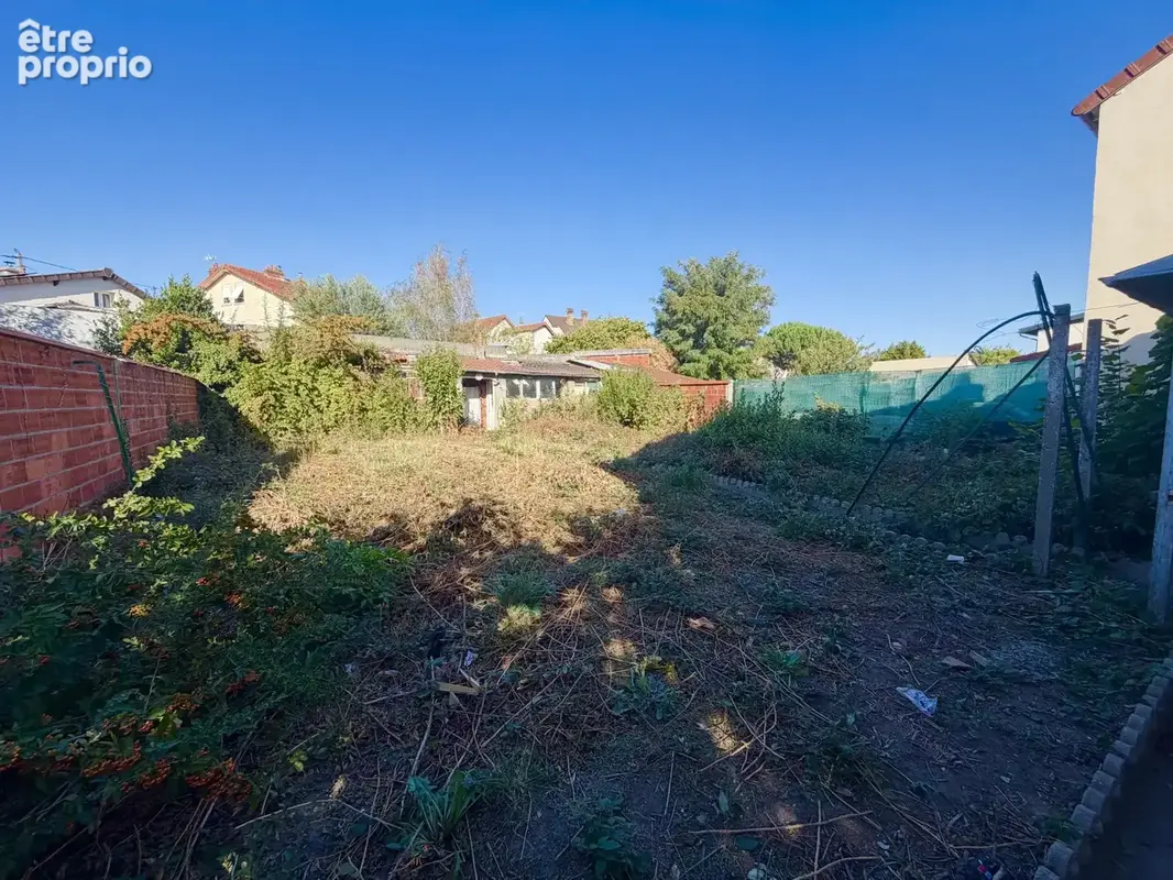 Maison à renover 35m2 sur 356m2 de terrain - photo 2