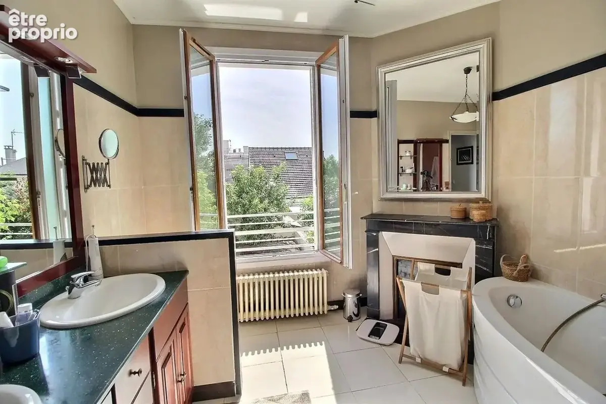 Maison 106 m² à Saint-Maur-Des-Fosses  - photo 8