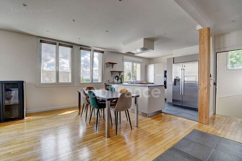 Maison à CARHAIX-PLOUGUER