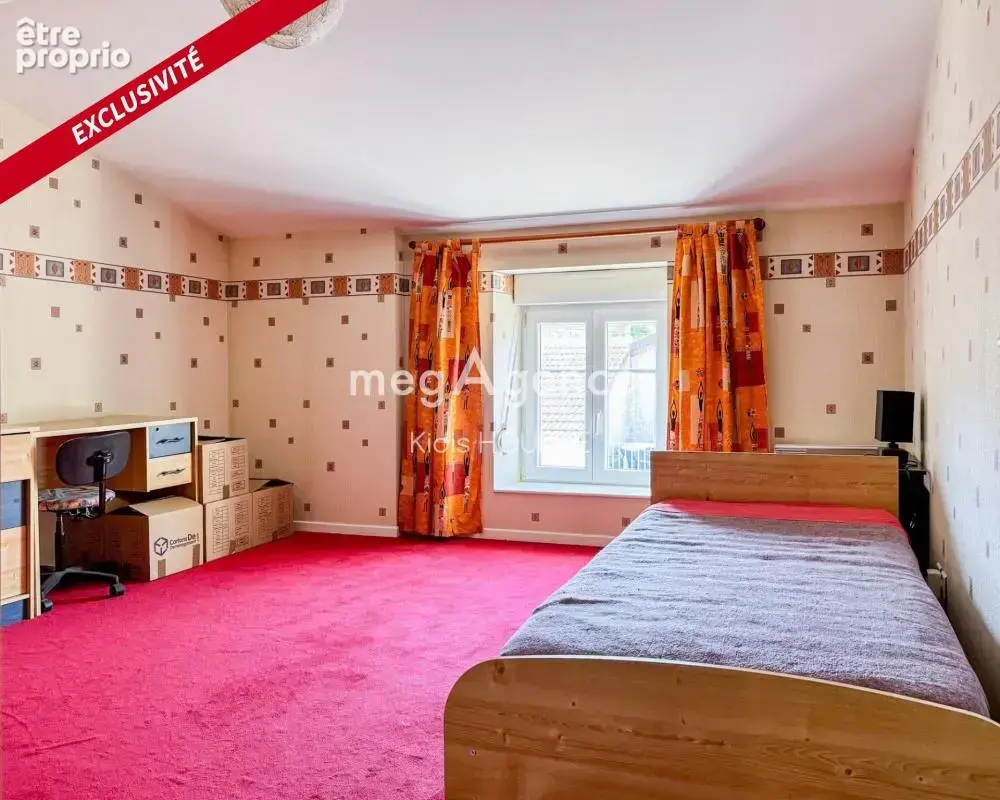 Spacieuse maison dans un cadre paisible - photo 16