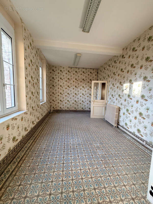 Maison à CRECY-SUR-SERRE