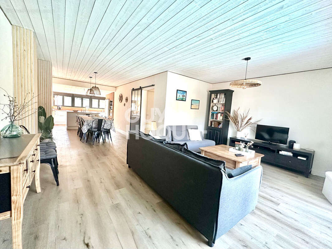 Maison à GUJAN-MESTRAS