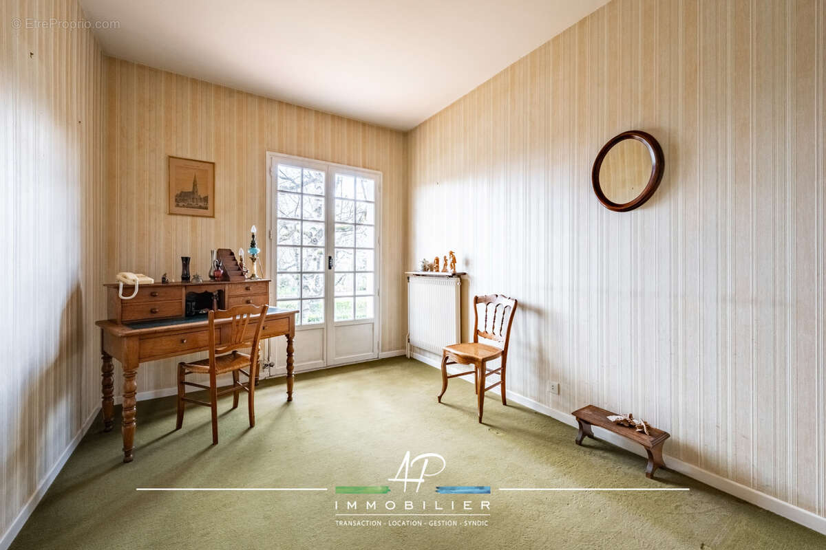 Maison traditionnelle 5 chambres - 21490 BRETIGNY - photo 9