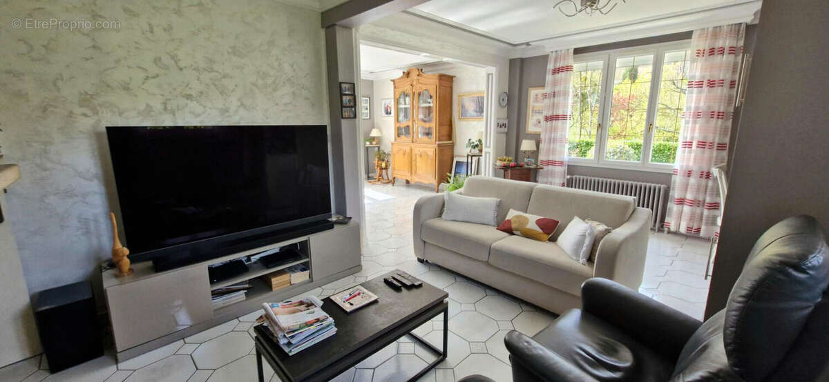 Maison à LILLEBONNE