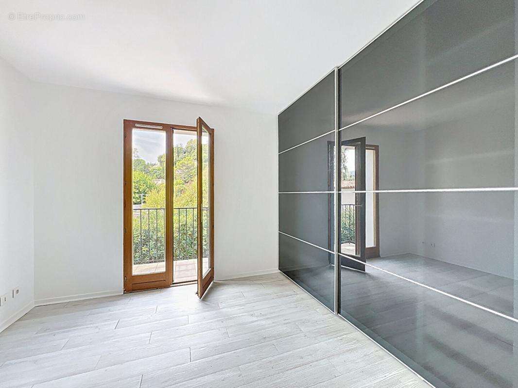 Maison Auribeau Sur Siagne 4 pièce(s) 85.28 m2 - photo 13